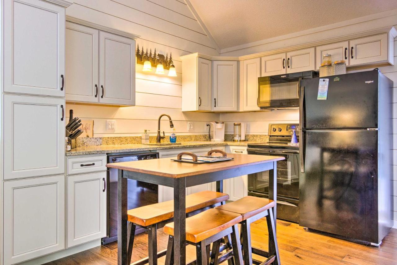 Elegant Sapphire Valley Studio With Resort Amenities Exterior foto